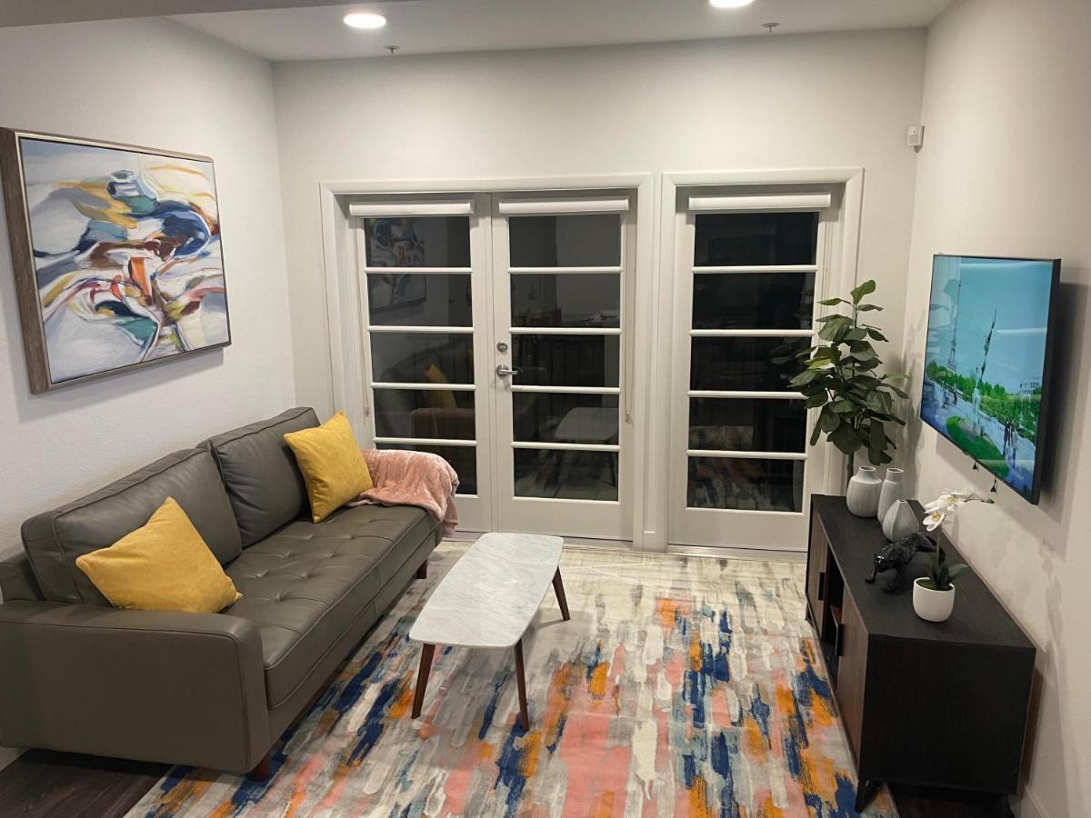 Lovely 2/2 Apartment In Heart Of Santa Monica With Free Parking ロサンゼルス エクステリア 写真