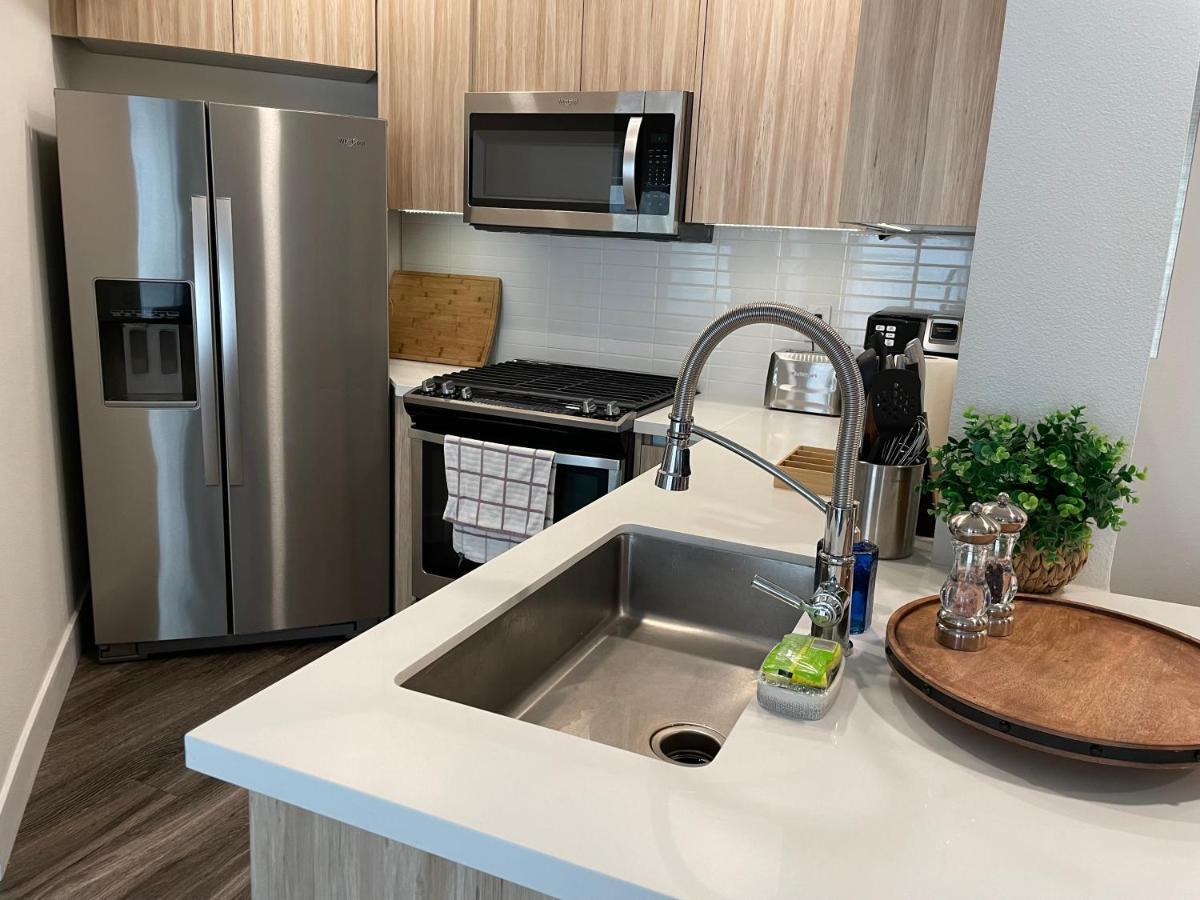 Lovely 2/2 Apartment In Heart Of Santa Monica With Free Parking ロサンゼルス エクステリア 写真